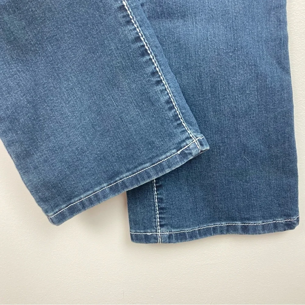 D’MODE CLASSIX Rhinestone Bling Low Rise Bootcut Jeans - Size 2 - Picture 7 of 12